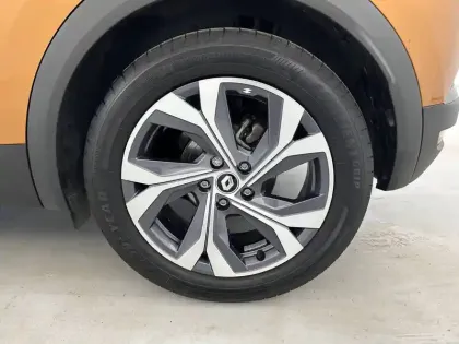 Photo 28 Renault Captur  E-Tech hybride 145