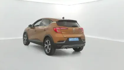 Photo 39 Renault Captur  E-Tech hybride 145