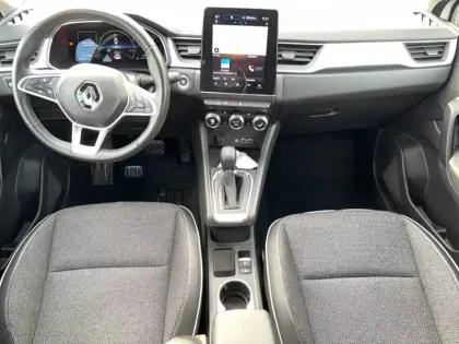 Photo 8 Renault Captur  E-Tech full hybrid 145