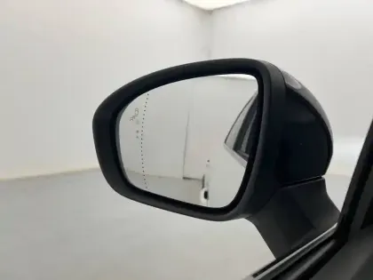 Photo 89 Renault Captur  E-Tech full hybrid 145