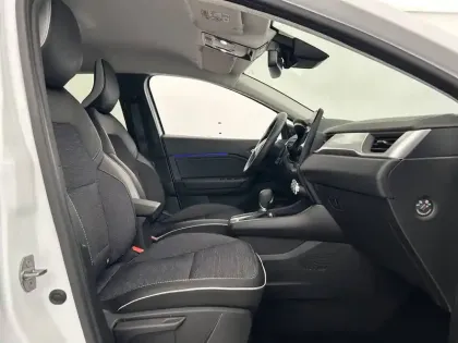 Photo 73 Renault Captur  E-Tech full hybrid 145