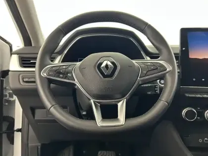 Photo 74 Renault Captur  E-Tech full hybrid 145