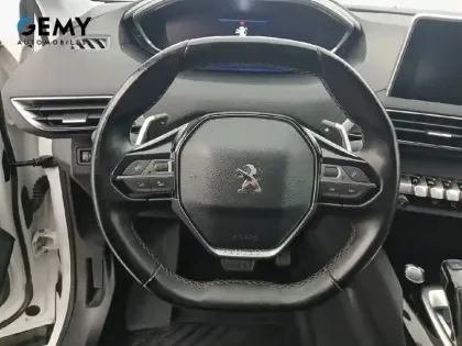 Photo 12 Peugeot 3008  BlueHDi 130ch S&S EAT8