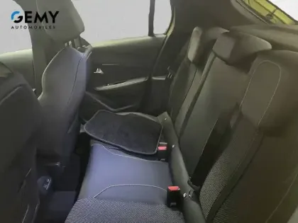 Photo 25 Peugeot 208  Hybrid 145 e-DCS6