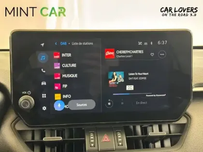 Photo 11 Toyota Rav4  Hybride Pro 218 ch 2WD