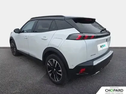 Photo 6 Peugeot 2008  PureTech 130 S&S EAT8