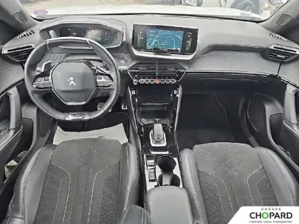 Photo 14 Peugeot 2008  PureTech 130 S&S EAT8