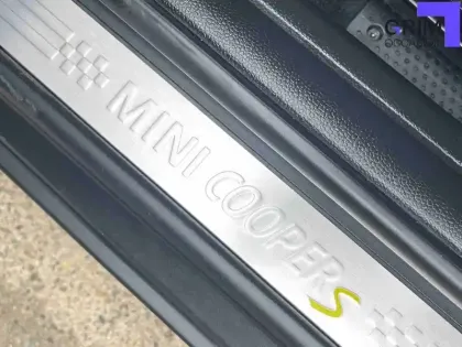 Photo 25 Mini Mini Hatch 3 Portes Cooper SE 184 ch