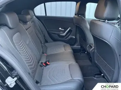 Photo 19 Mercedes Classe A  180 d 8G-DCT