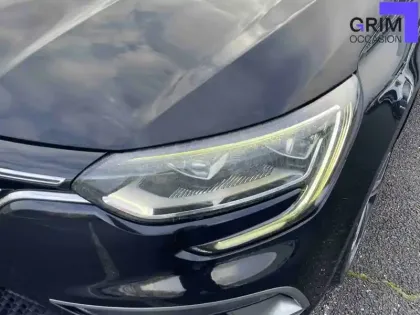 Photo 16 Renault Megane Mégane IV Berline TCe 140 EDC FAP