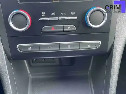 Photo 48 Renault Megane Mégane IV Berline TCe 140 FAP