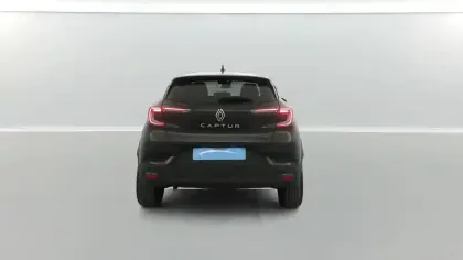 Photo 58 Renault Captur  E-Tech full hybrid 145 ch