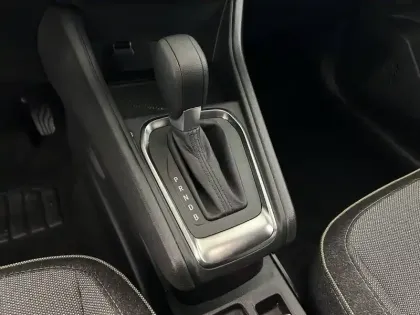 Photo 74 Renault Captur  E-Tech full hybrid 145 ch