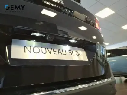 Photo 16 Peugeot 5008  Hybrid 136 e-DCS6