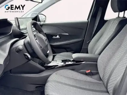 Photo 8 Peugeot 208  Hybrid 110 ch e-DCS6