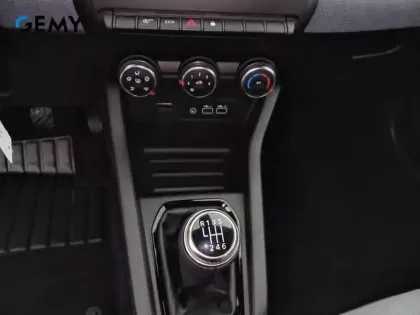 Photo 12 Renault Clio  Blue dCi 100 ch GSR2