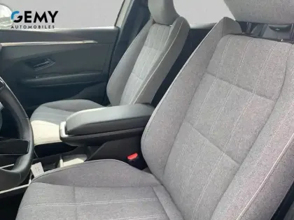 Photo 8 Renault Megane Gén. V (BCB) Ph1 Equilibre 5