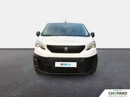 Photo 38 Peugeot Expert e- COMBI Standard Electrique 50 kWh 136ch