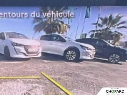 Photo 17 Peugeot 408  PureTech 130 ch S&S EAT8