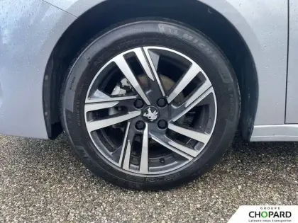 Photo 11 Peugeot 208  PureTech 75 S&S BVM5