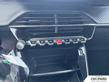 Photo 13 Peugeot 208  PureTech 75 S&S BVM5