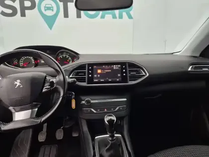 Photo 44 Peugeot 308 Gén. II Ph2 Style 5