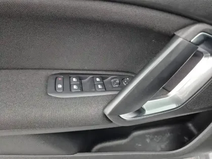 Photo 35 Peugeot 308  PureTech 110ch S&S BVM6