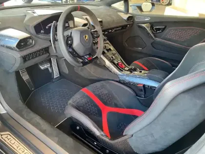 Photo 6 Lamborghini Huracan  Performante 640