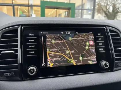 Photo 6 Skoda Karoq  1.5 TSI Evo 2 150 ch ACT DSG7