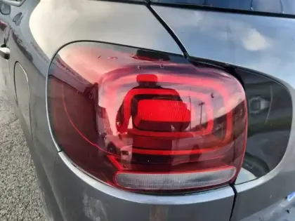 Photo 16 Citroën C3 Aircross  PureTech 110 S&S BVM6