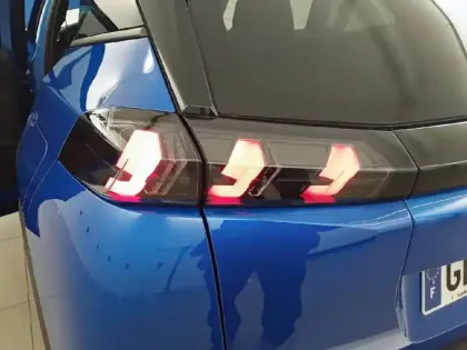 Photo 16 Peugeot 2008 Gén. II Ph1 NG Style 5