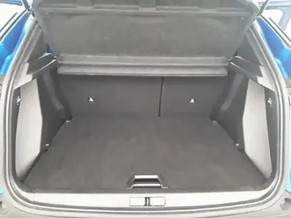 Photo 49 Peugeot 2008  PureTech 130 S&S BVM6