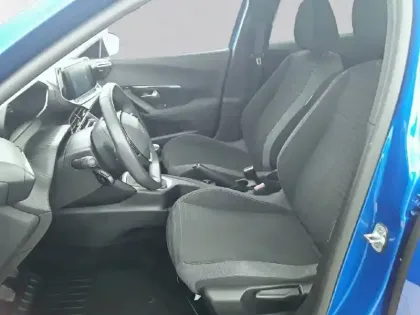 Photo 54 Peugeot 2008  PureTech 130 S&S BVM6