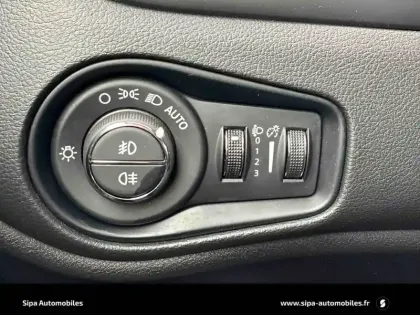 Photo 67 Jeep Renegade  1.5 Turbo T4 130 ch BVR7 e-Hybrid