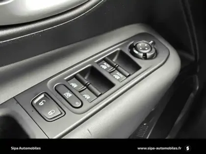 Photo 66 Jeep Renegade  1.5 Turbo T4 130 ch BVR7 e-Hybrid