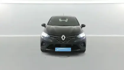 Photo 16 Renault Clio  E-Tech 140