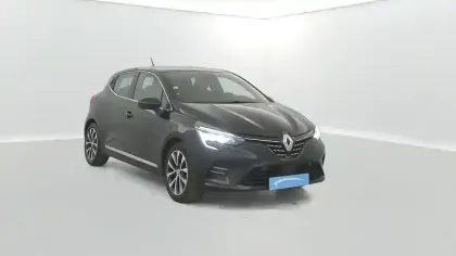 Photo 15 Renault Clio  E-Tech 140