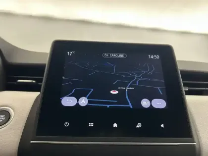 Photo 31 Renault Clio  E-Tech 140