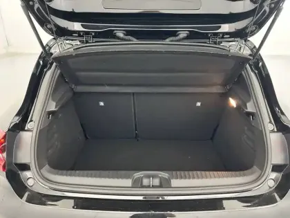 Photo 26 Renault Clio  E-Tech 140