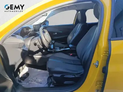 Photo 58 Peugeot 208  PureTech 100 S&S BVM6