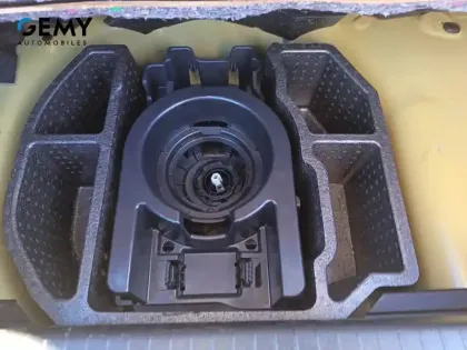 Photo 61 Peugeot 208  PureTech 100 S&S BVM6