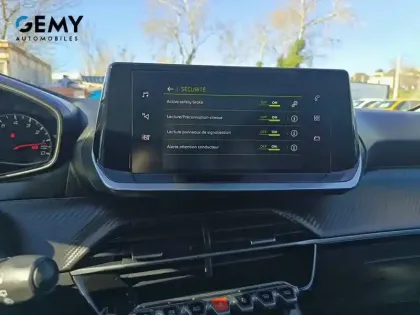 Photo 72 Peugeot 208  PureTech 100 S&S BVM6