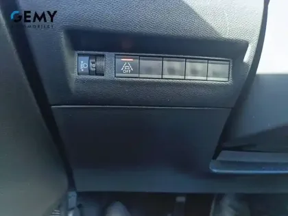 Photo 39 Peugeot 208 Gén. II Ph1 NG Allure 5