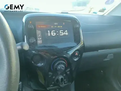 Photo 13 Citroën C1  VTi 72 S&S