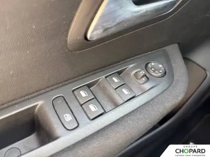 Photo 46 Peugeot 208  Electrique 50 kWh 136ch