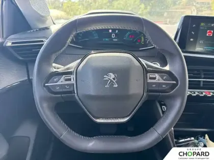 Photo 11 Peugeot 208  Electrique 50 kWh 136ch