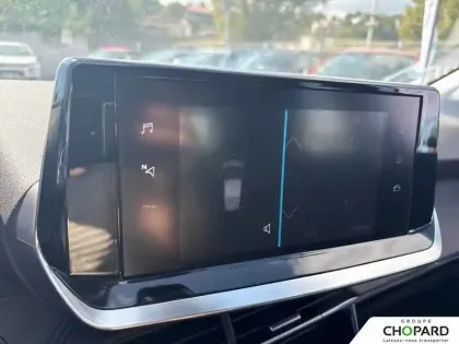 Photo 13 Peugeot 208  Electrique 50 kWh 136ch