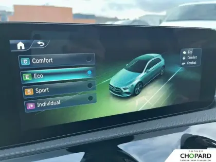 Photo 23 Mercedes Classe A  180 7G-DCT