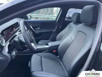 Photo 10 Mercedes Classe A  180 7G-DCT