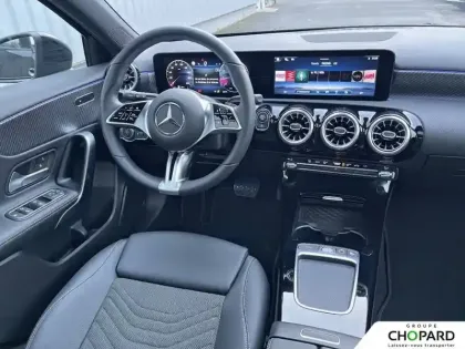 Photo 30 Mercedes Classe A  180 7G-DCT